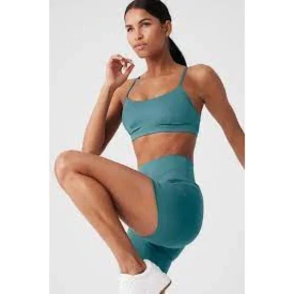 ALO 5" Airlift Energy Short in Teal Agate - Picture 3 of 6